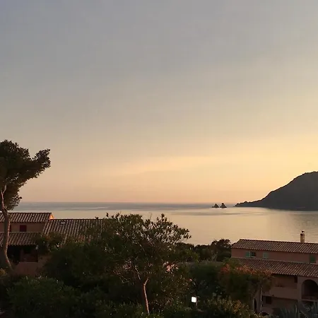 Very Fully Renovated With Sea View