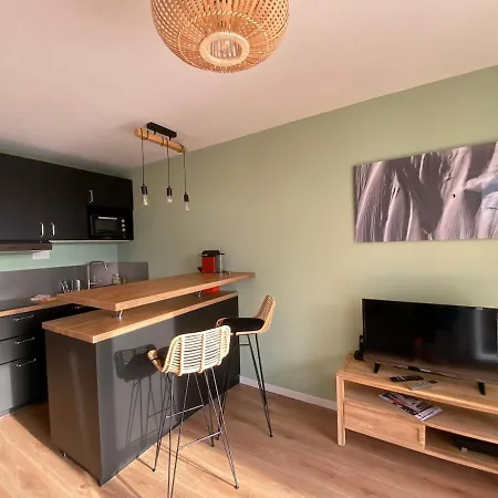 Very Fully Renovated With Sea View * Saint-Mandrier-sur-Mer